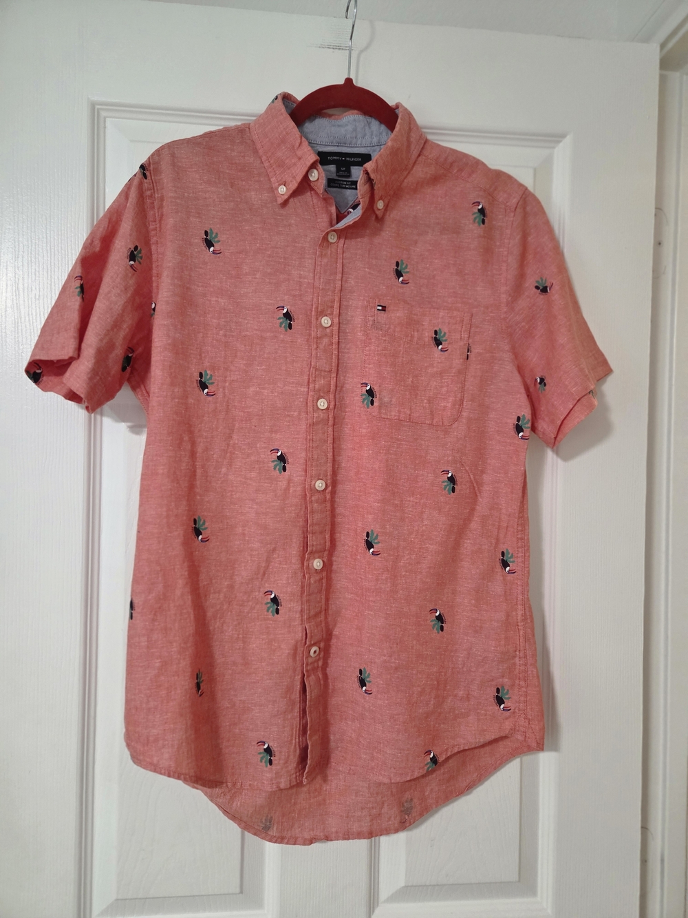 Tommy Hilfiger Coral Short-Sleeve  Linen Button-Down Shirt. Resort Wear. S
